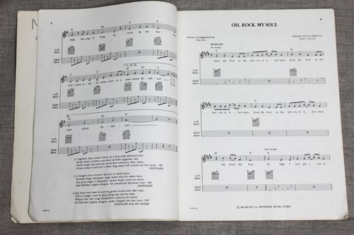 "The Guitar Styles of Peter, Paul, & Mary" (Warner Bros., 1954) Sheet Music - Picture 2 of 3