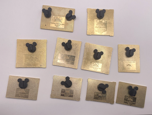 Lote de 10 prendedores Disney Trading vacaciones de verano 2003 Mickey Chip Dale Goofy LEER Desc. - Imagen 2 de 14