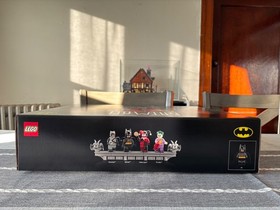 LEGO Super Heroes (76271) Batman: The Animated Series Gotham City - Sold Out!