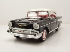 Chevrolet Bel Air Hardtop 1957 schwarz weiß Modellauto 1:18 Lucky Die Cast