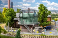 131335 Faller HO Scale 1:87 Kit of a Town gas cylinder - NEW 2025