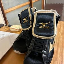 Mizuno Boxing Shoes Black / Gold Rubber Sole 25.5cm Made in Japan Used Clean