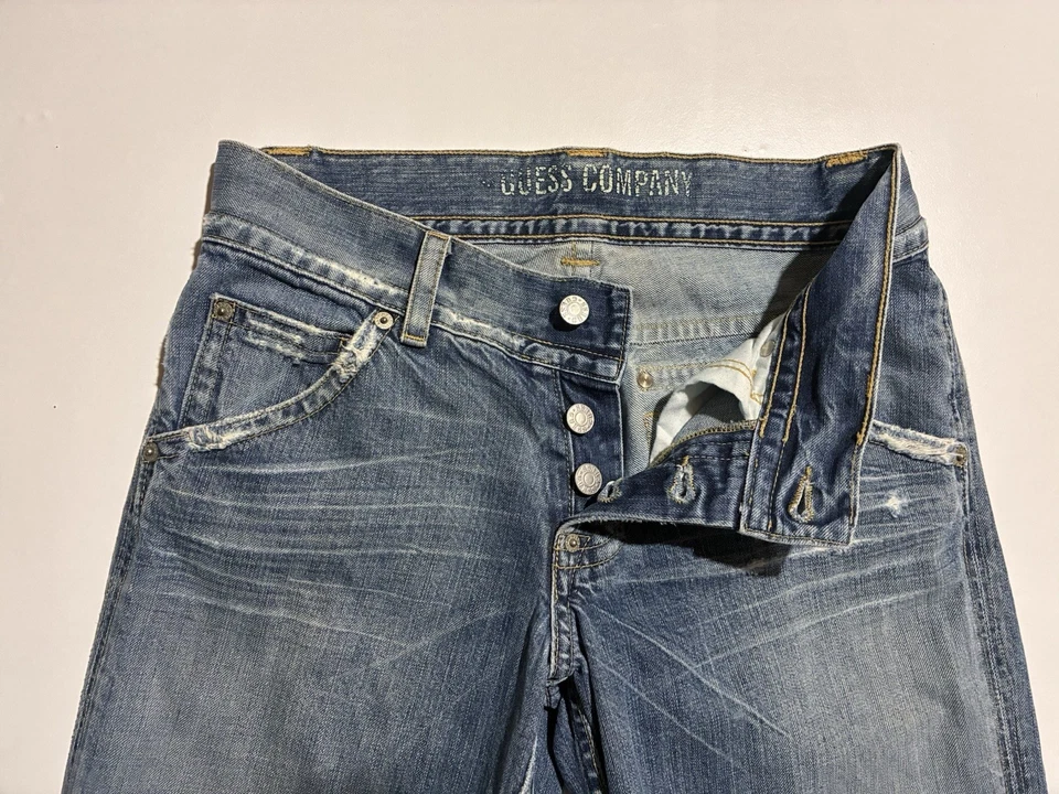 Vintage Guess USA MP220 Bootcut Jeans 31x32 Button Fly Distressed Y2K - Image 4 of 4