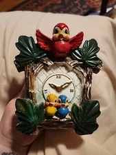 Vtg Lipper & Mann RED/BLUE/YELLOW BIRDS Ceramic WALL PLANTER/Plaque 5.5" x 5"