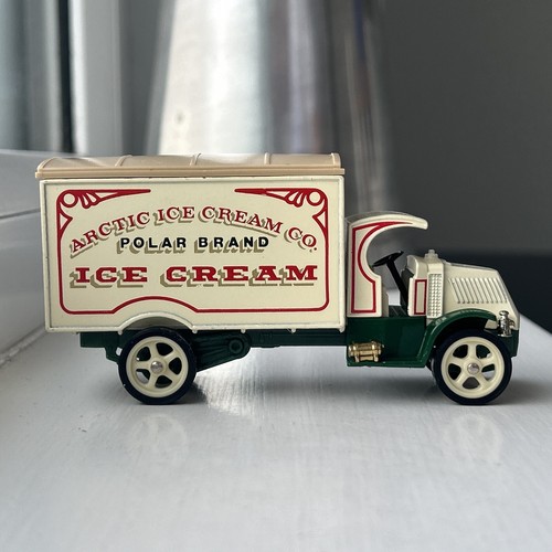 Matchbox Models Of Yesteryear Y-30 1920 Model AC Mack Truck ARCTIC ICE CREAM CO. - Picture 6 of 13