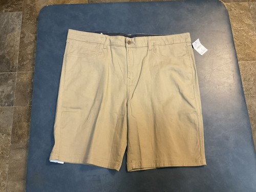 IZOD Men’s Size 40 Khaki 5-Pocket Flat Front Trail Shorts NWT $55