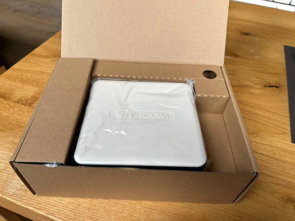 Wireless Modem Router 300N X2 4-Port Switch - Bild 4 von 4