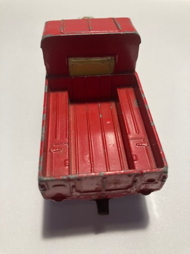 1957 Land Rover 109 W. B. - Red - Picture 4 of 8