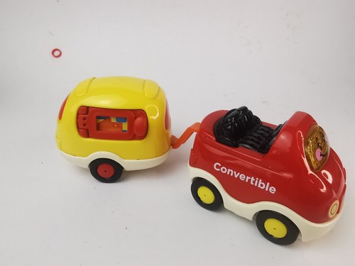 Vtech Toot Toot Vehicles Drivers Convertible Car and Caravan Lights and Sound - Picture 3 of 17
