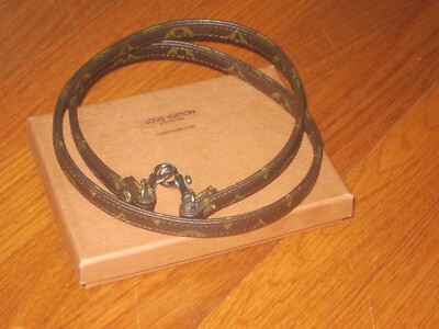 LOUIS VUITTON LV MONOGRAM HANDBAG STRAP NOS with BOX New