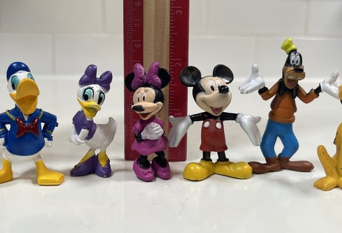Lote Coleccionable Figuras Disney Mickey Minnie Donald Daisy Pluto Juguete Decoración de Pasteles - Imagen 6 de 15