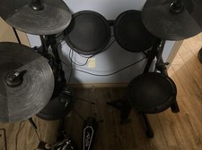 Simmons SD5K Full Drum Set With Panel And Amp