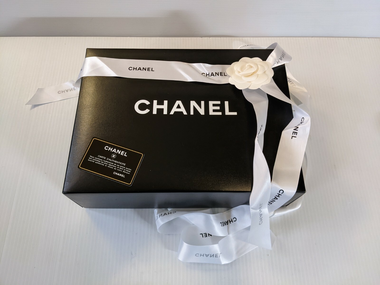Authentic Chanel Large Gift Storage Box ribbon flower auth card 14" x 10" x  4.5" | eBay