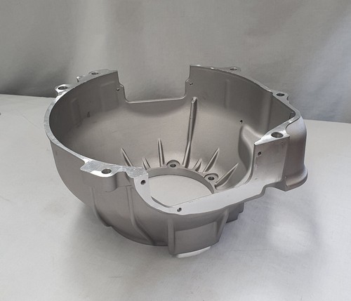 MAZDA RX7 SERIES 4 5 S4 S5 ALLOY BELL HOUSING AUTOMATIC 4-SPEED 4 SPEED AUTO - Picture 2 of 2