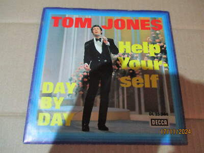 Tom Jones - Help Yourself / Day By Day 7'' Single Vinyl (2)