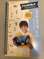  BRAND NEW SPIRAL-BOUND First Act Discovery Learn  Play Accordion Book 