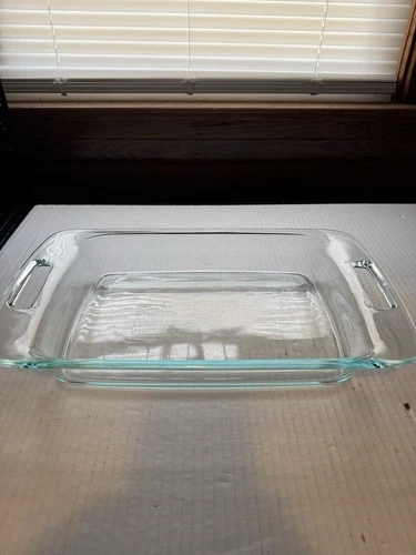 Vintage Pyrex Easy Grab Baking Dish 3qt 13x9x2 Handles Clear Glass C-233