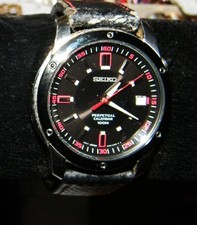 Orologio Seiko Calendario Perpetuo Quarzo Uomo Data 6A32-00B0 Nero/Argento/Rosso