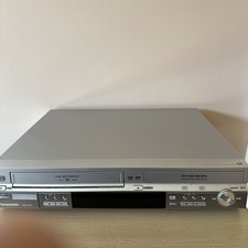 Panasonic DMR-ES30V DVD / VHS Recorder includes remote