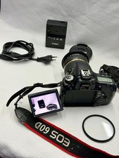 Fotocamera Professionale Reflex Canon Eos 60D + Obiettivo Tamron 10-24 mm