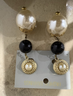 Gold Tone Black Bead & Simulated White Imitation Pearl Dangle Drop Earrings