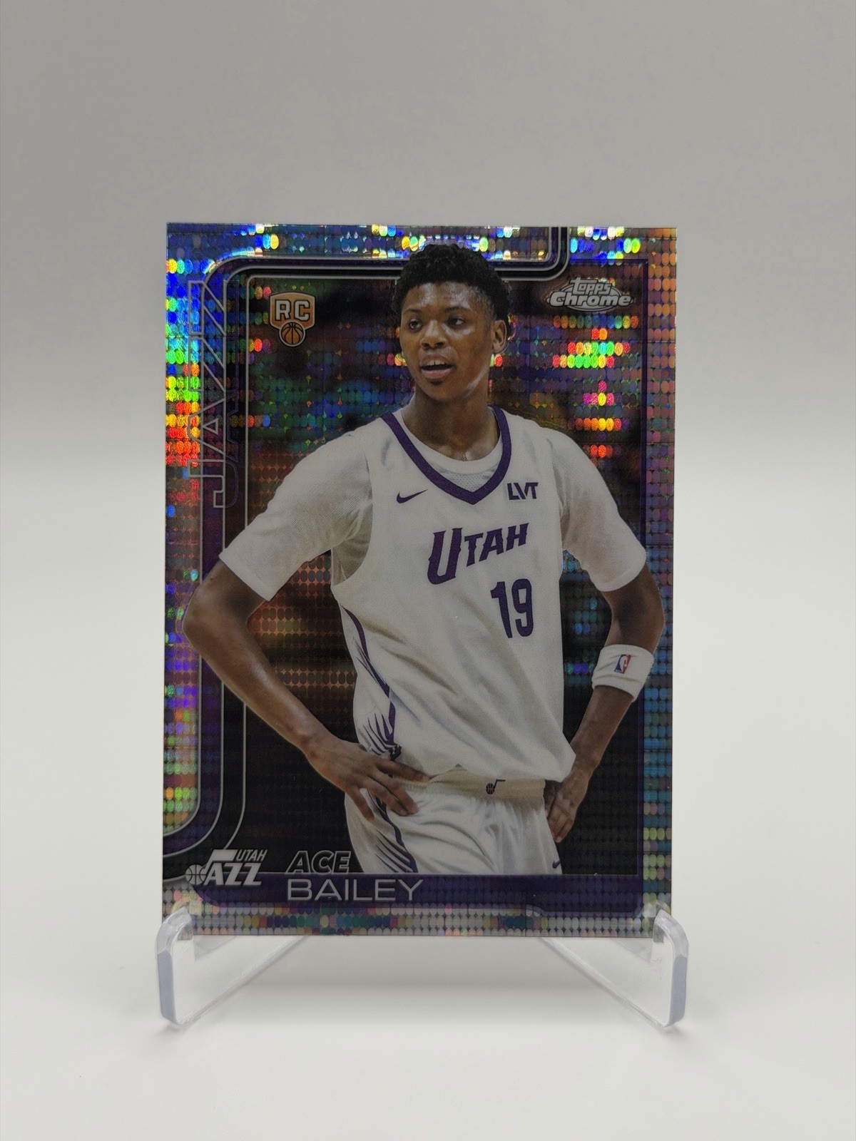 ACE BAILEY 2025-26 TOPPS CHROME PULSAR REFRACTOR ROOKIE #255 JAZZ Q6966