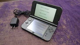 Nintendo &ldquo;New&rdquo; 3DS XL Metallic Gray Handheld Console System RED-001 Tested