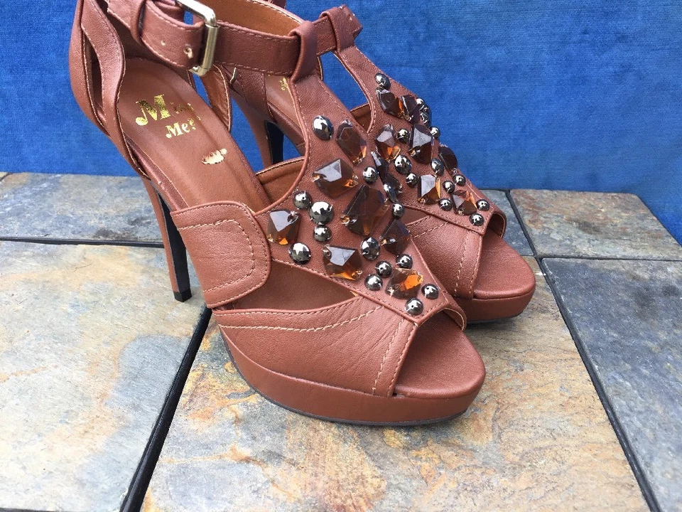 Zapatos de tacón alto con tiras de tacón de aguja joya topacio ámbar Miss Me para mujer talla 7,5 Foto 3 de 4