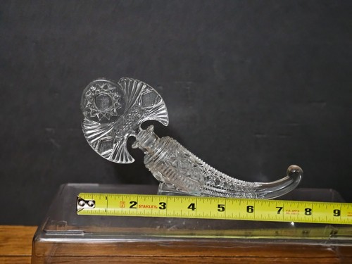 1930'S Cornucopia Pressed Glass Perfume Bottle With Fan Stopper - Picture 13 of 13