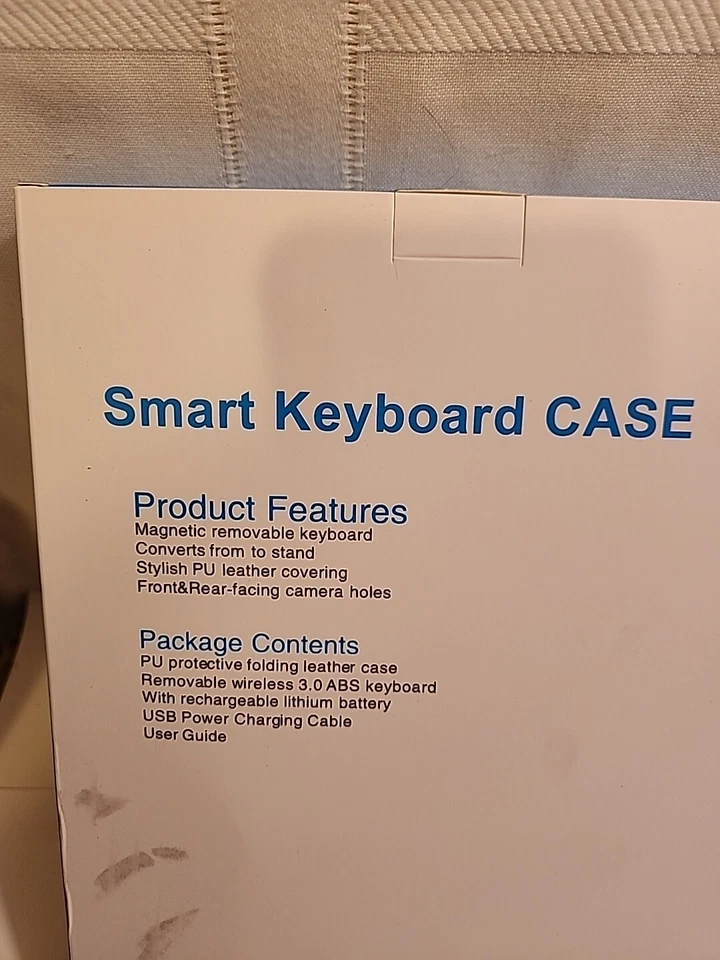 MAGNETIC REMOVABLE BLUETOOTH KEYBOARD WITH CASE FOR APPLE IPAD 11 PRO - Image 2 of 3