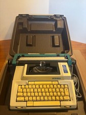 Vintage Turquoise Coronamatic 2200 Electric Typewriter W/Case WORKING thumbnail