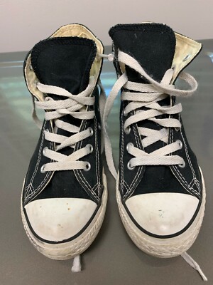 pair lot Converse 3J231 3J256 342374F 3J253 shoes youth