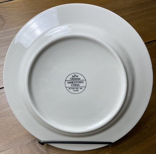 Jamestown China The Joy Of Christmas Set of 4 / 7-1/2" Salad Plates Red Trim - Picture 2 of 9