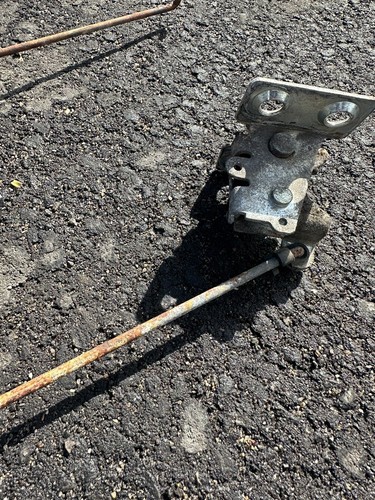 TAILGATE LATCH SYSTEM LINKAGE RELEASE CHEVY GMC K5 BLAZER JIMMY 73-91 PARTS - Foto 5 di 14