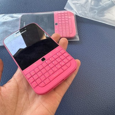 BlackBerry Classic Q20 Unlocked 4G LTE Retro Smartphone 16GB+2GB