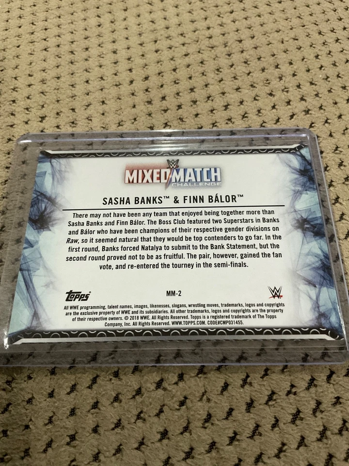 2018 Topps WWE Women's Division Mixed Match 2 GOLD 5/10 Sasha Banks & Finn Balor - Image 3 of 3