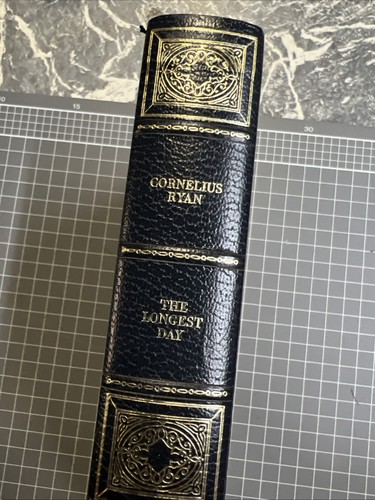 VINTAGE WAR BOOK THE LONGEST DAY JUNE 1944 CORNELIUS RYAN WW2 V