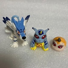 E-Digimon Adventure- Tsunomon Gabumon Garurumon Mini Figure