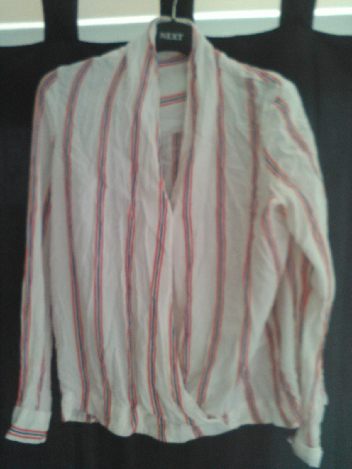 Picture 1 of 6