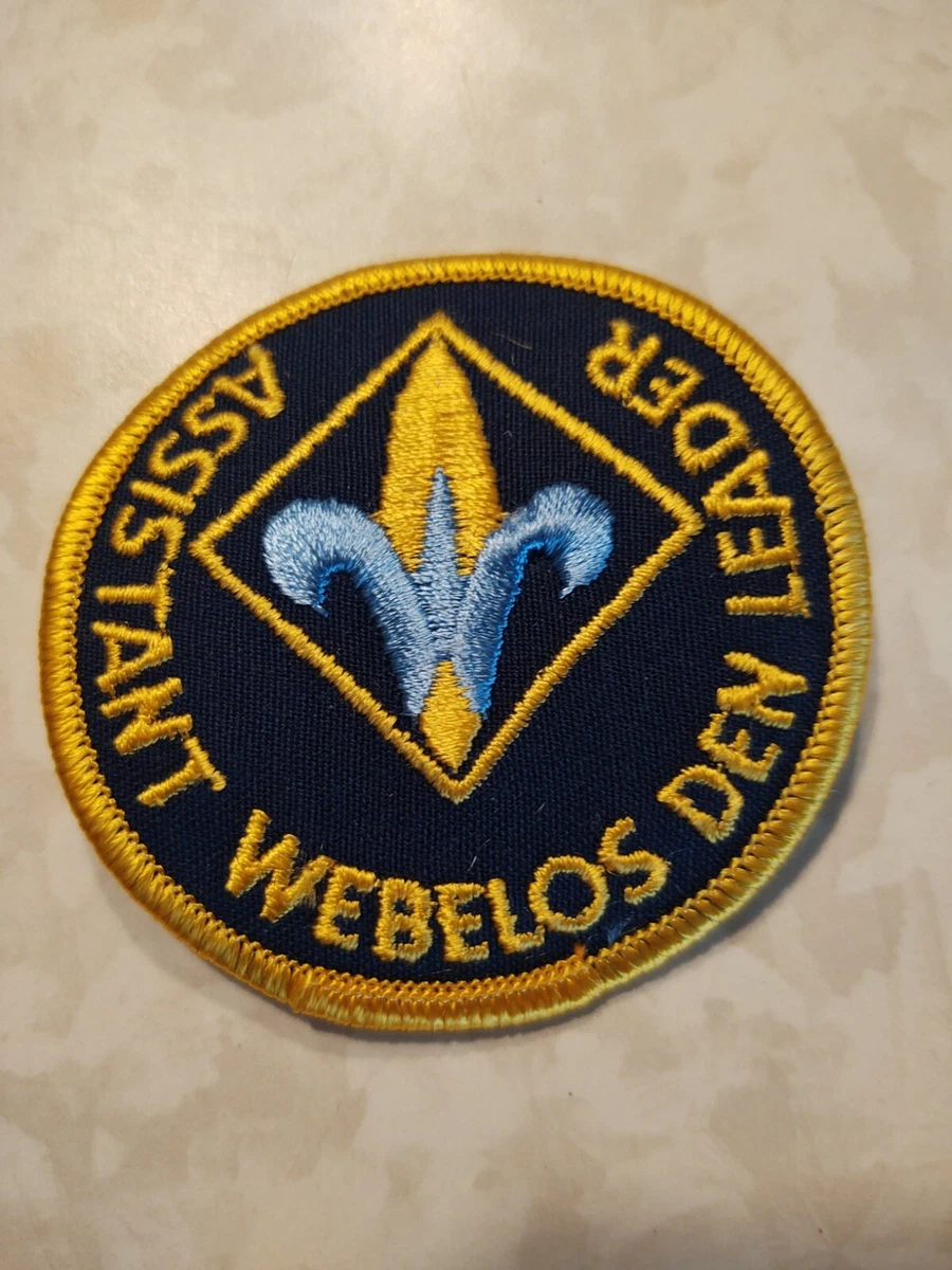 webelos den leader uniform