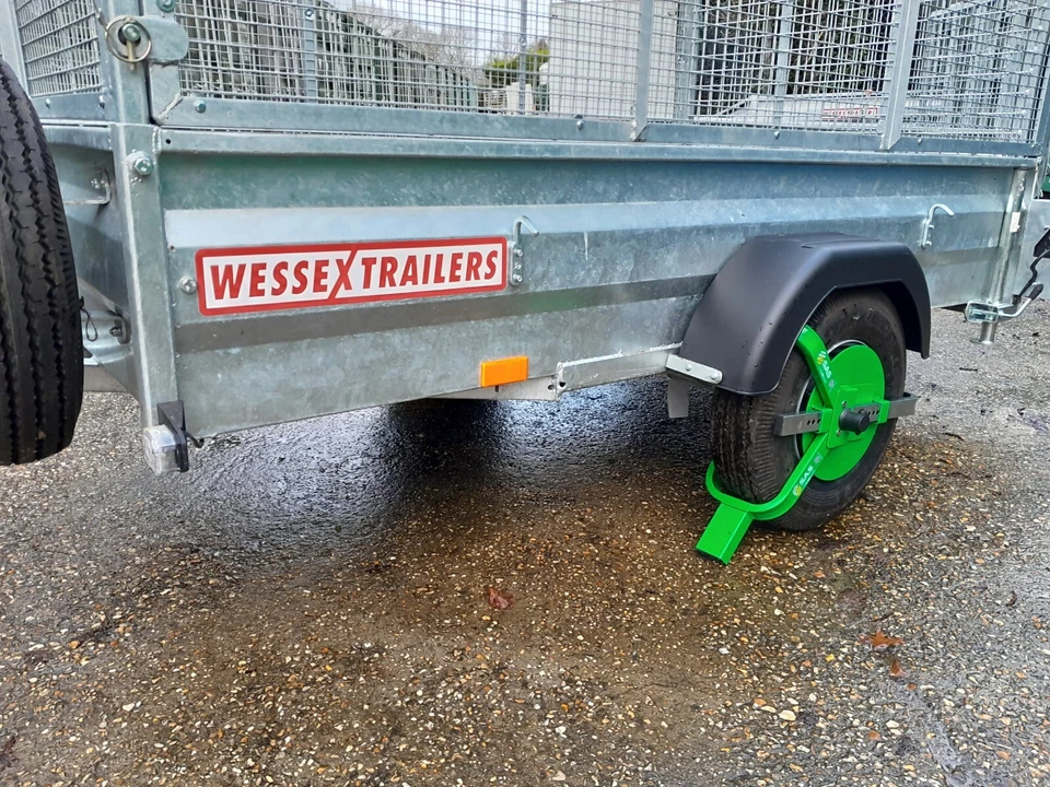 SAS V3 COMPACT WHEEL CLAMP, TRAILER SECURITY, UNIVERSAL FIT, EASY TO USE - Image 4 of 4