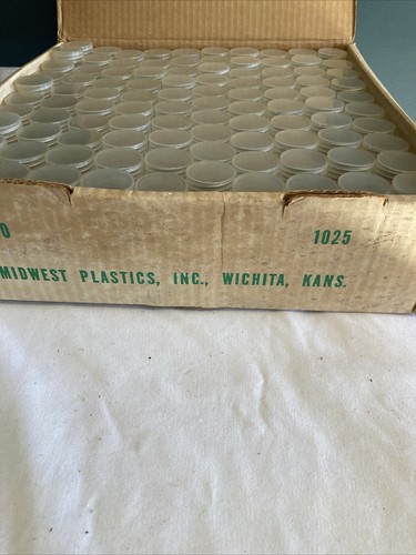 Vintage Quarter Coin Tubes plastic Full Box of 100 NOS- Midwest Plastics - Picture 5 of 6