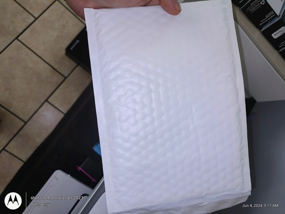 hp64-tri-color-ink-cartridge-64-303-804-black-64-303-804-new-read