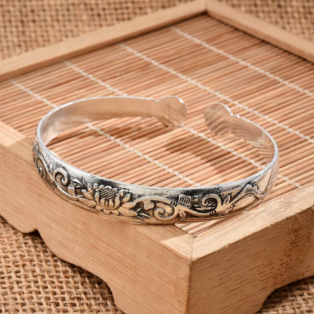 アクセサリー Tibet vintage- bangle s-l400.jpg