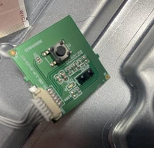 75" ONN 100044717 IR SENSOR/ POWER BUTTON KB-5150 E347210 ROKU