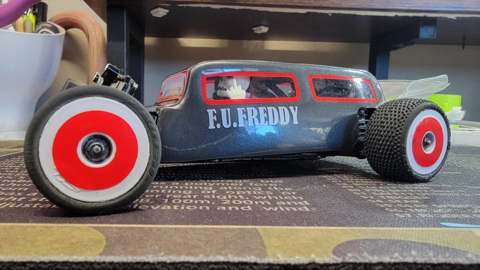 Cuerpo transparente-A-Bone con máscaras de ventana y accesorios de montaje-Carrito Losi MicroB escala 2x2 Foto 3 de 4