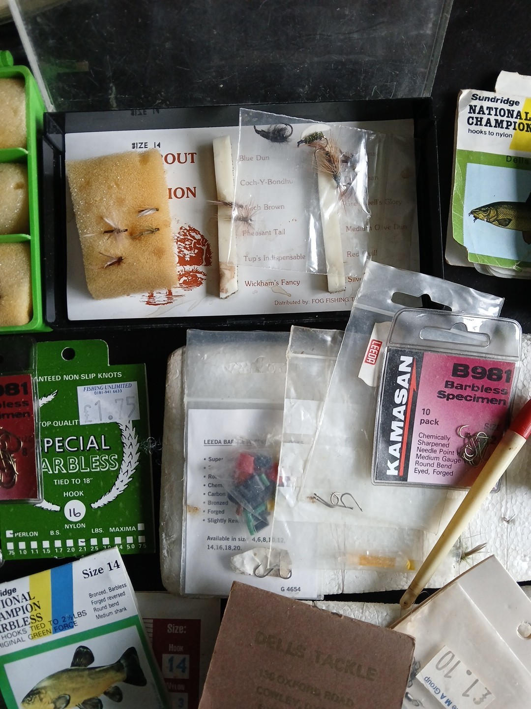 Job Lot Fishing Accessories Salmon Flies Hooks Lines Etc - Image 3