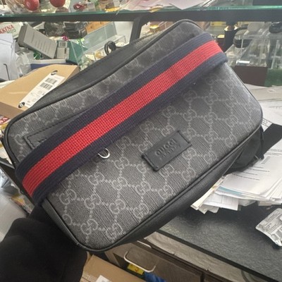 Gucci GG Monogramm Canvas Umhängetasche Crossbody grau/schwarz Reißverschluss