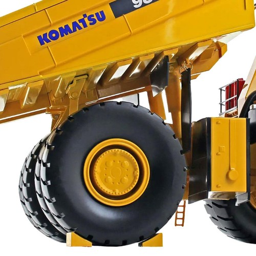 First Gear 1/50 Komatsu 980E-AT Dump Truck Construction Mining Quarry 50-3415 - Picture 6 of 8