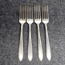 Vintage 1937 Oneida Community Nobility Plate REVERIE - Dinner Fork Lot (4)